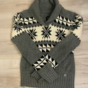 Aritzia wool sweater